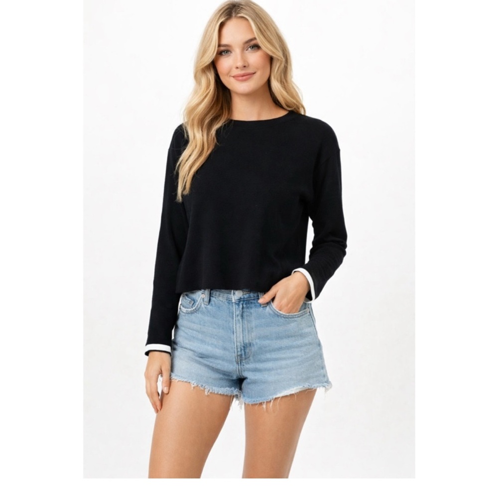 Womens pretty garden black long sleeve tee size small
